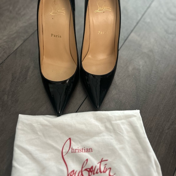 Christian Louboutin Heels- women size 7.5 - Picture 3 of 3